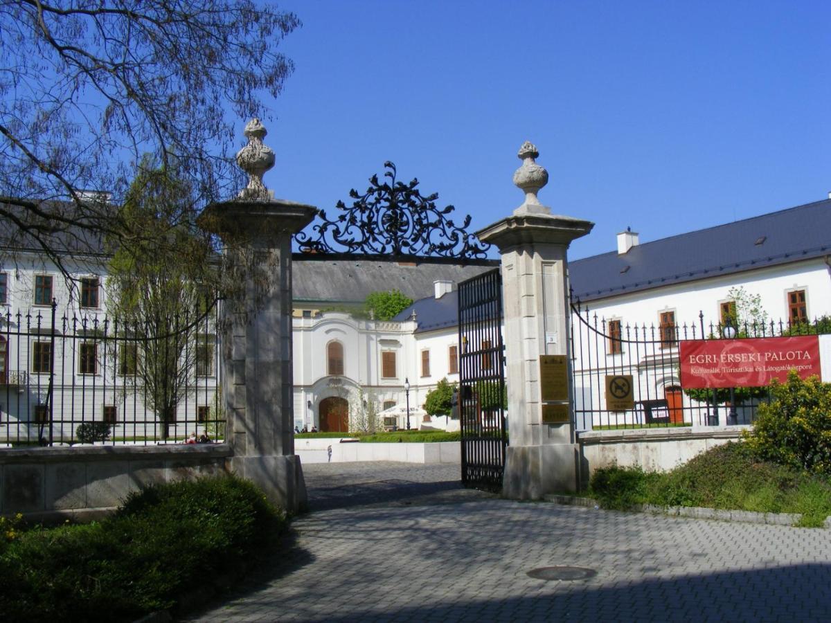 Fortuna Apartman Mini Эгер Экстерьер фото