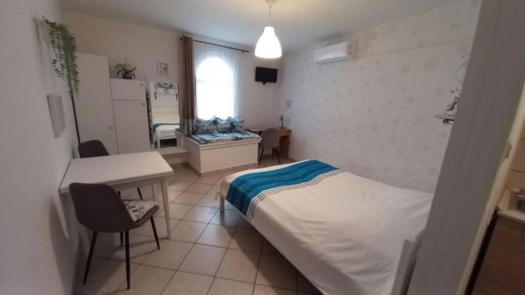 Fortuna Apartman Mini Эгер Экстерьер фото